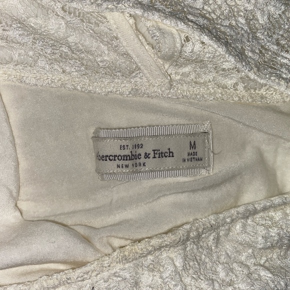 abercrombie & fitch white lace top - Picture 3 of 3